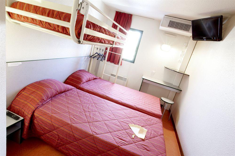 Premiere Classe St Quentin Saint-Quentin  Kültér fotó